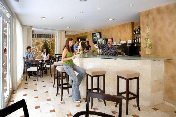Hotel Spa Tierra De Oro 로스 레알레호스 레스토랑 사진