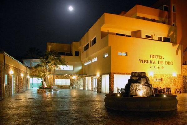 Hotel Spa Tierra De Oro 로스 레알레호스 외부 사진